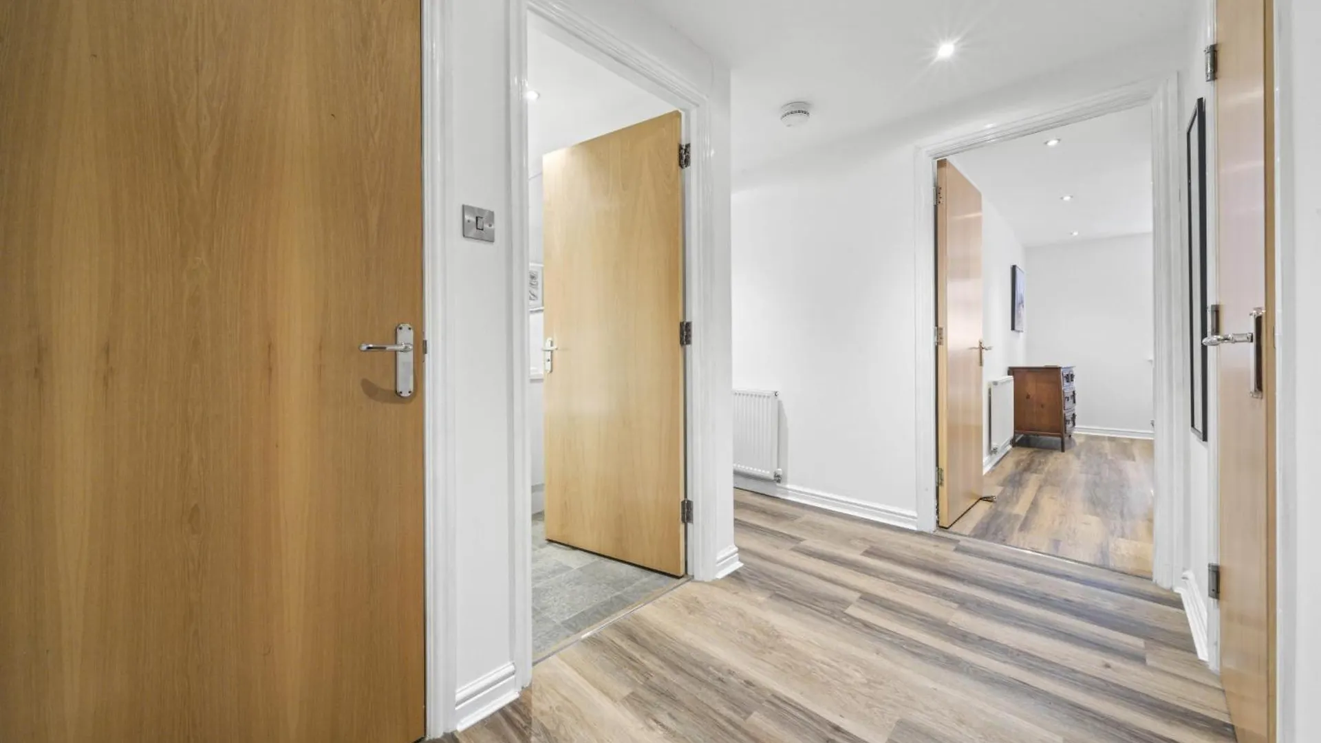 Slateford 2 Bedroom Apartment - Edinburgh 0*,  United Kingdom