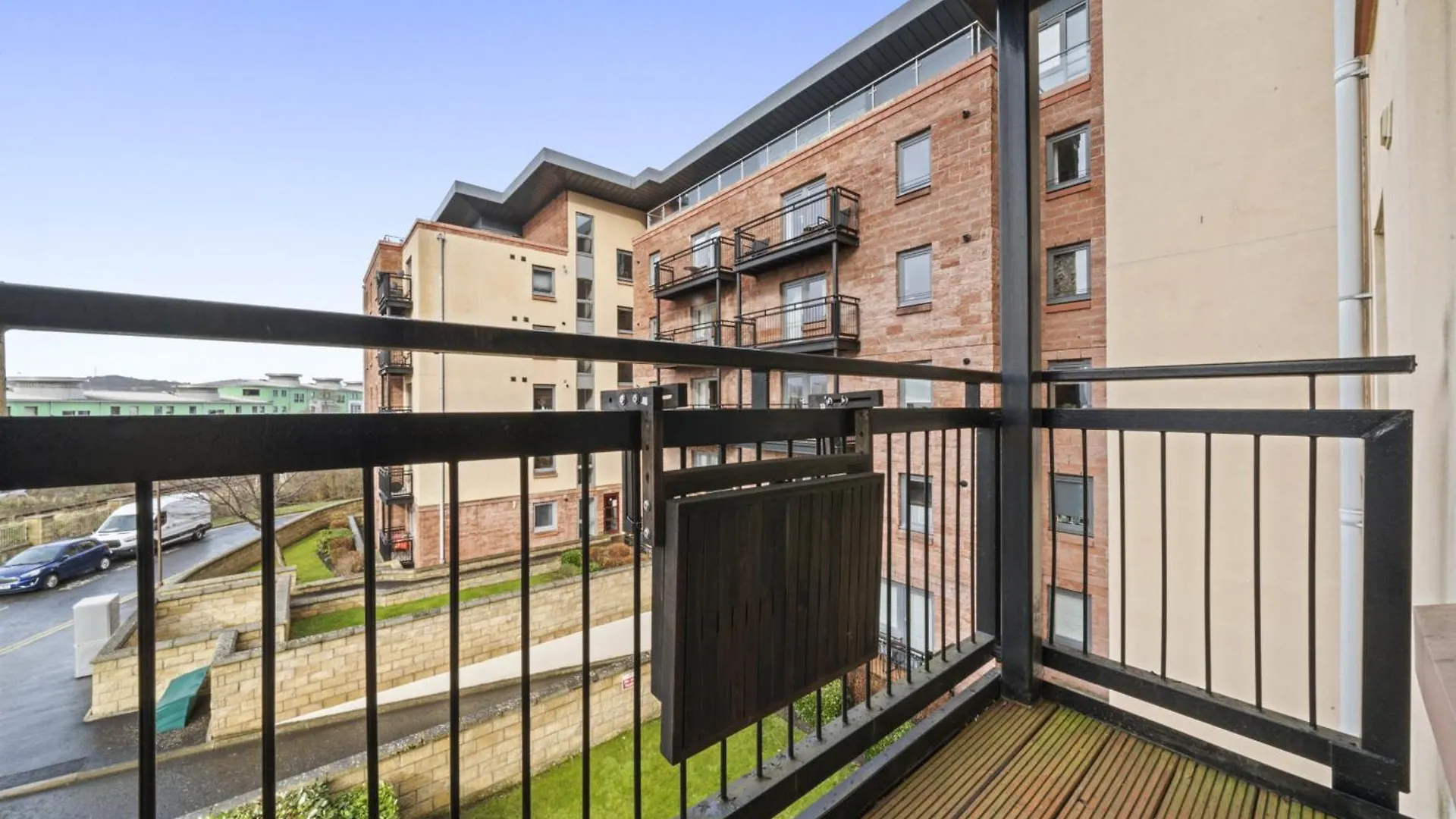 Slateford 2 Bedroom Apartment - Edinburgh