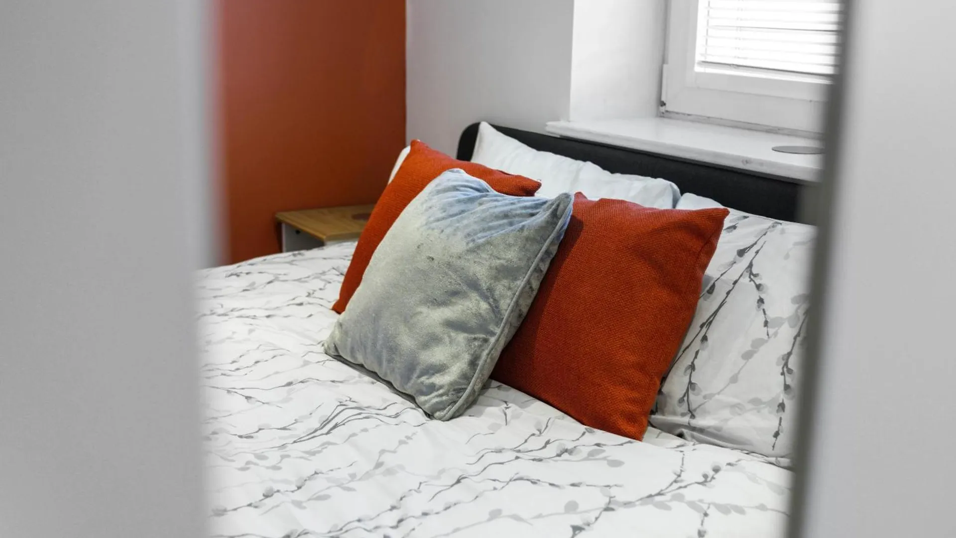 Slateford 2 Bedroom Apartment - Edinburgh